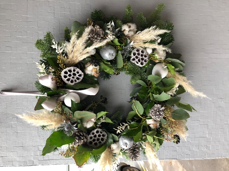 Winter white wreath